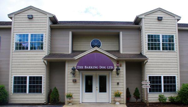 The Barking Dog – Hooksett