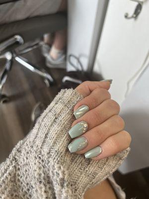 Diamond Nails