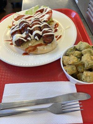 Vegetarian sandwich with fried okra