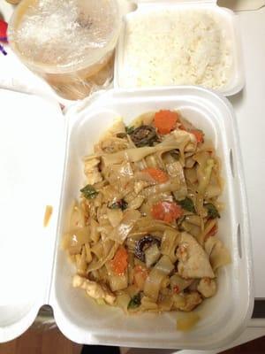 Take out: Drunken noodle and gang dang (red curry).