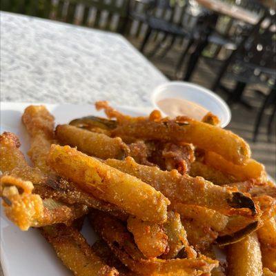 Fried pickles