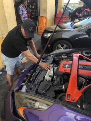 Maurice magically healing my 370z