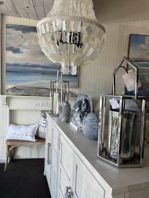 Beautiful coastal decor for your home!