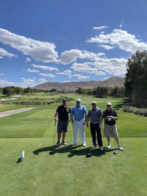 18 tee box.  Clubhouse in the background.