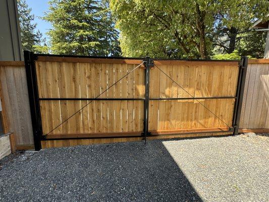 17 feet Cedar driveway gate with metal frame!