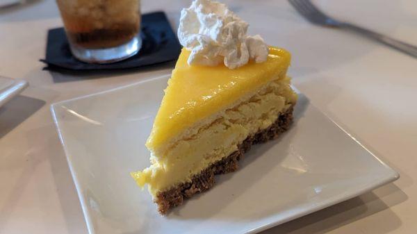 Lemon cheesecake