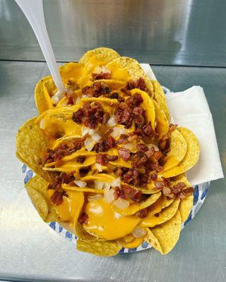 Regular Nachos w/Bacon