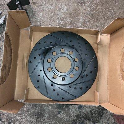 Upgrade to drilled and slotted Rotors for extra stopping power and visual enhancement.