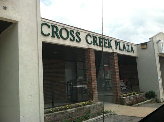 R Veterinary at Cross Creek