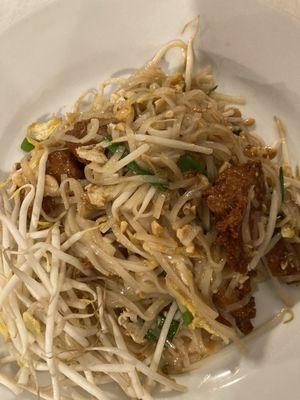 Pad Thai with soy nuggets.