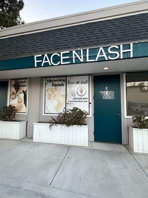 Face-N-Lash