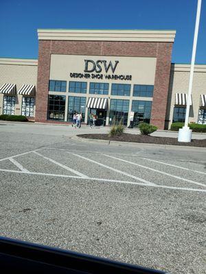 DSW Designer Shoe Warehouse