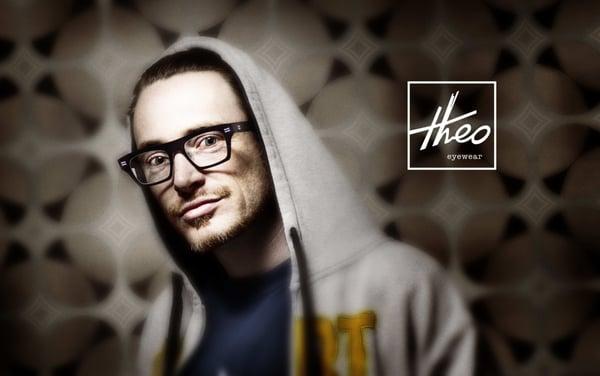 Good-Looking Theo Frames from Belgium!