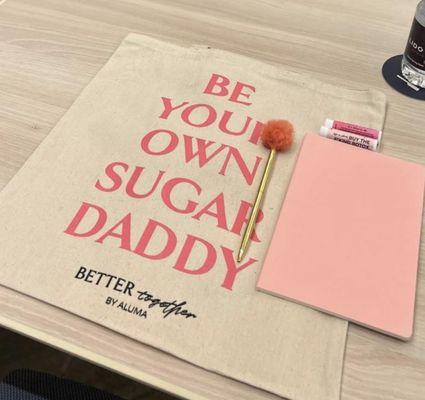 Be Your Own Sugar Daddy!
#Alumababe