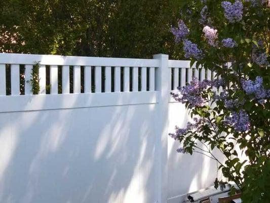 White Polyvinyl Privacy Fence