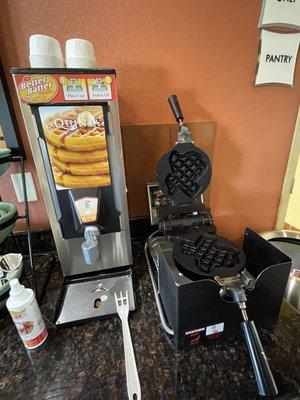 4-2022 TX waffle maker