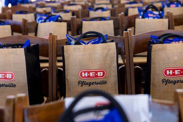 Pflugerville Parkway H-E-B - Opening Fall 2024