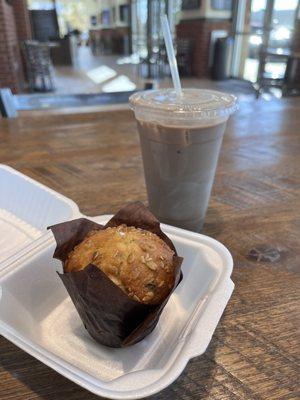 Blueberry Lemon Parfait Muffin