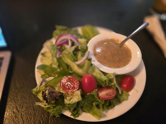 Side salad with house dressing