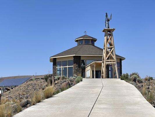 Renewable Energy Center (visitor center).