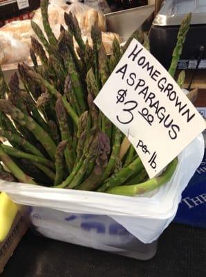 Mr & Mrs Scime grow the BEST tasting asparagus I've ever had on their own farm!!