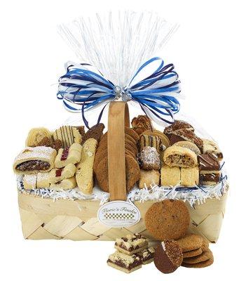 Pastry & Cookie Basket ( 3 lbs )