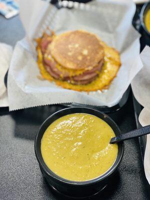 Three Cheese Broccoli (32oz Hot Soup)