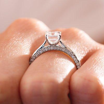 Customize your engagement ring from the ring you like, to the ring you love.