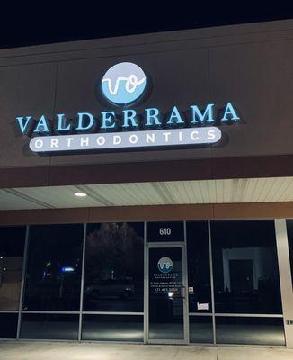 Front view of Valderrama Orthodontics in Rockledge