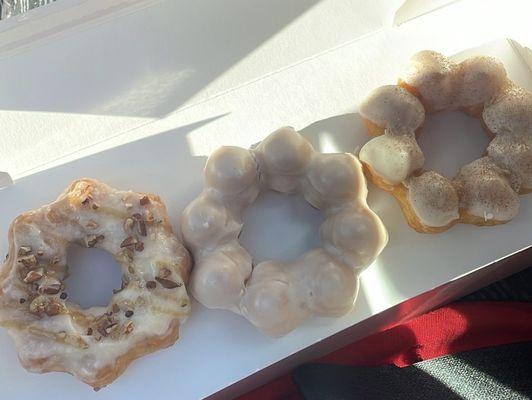 Caramel popcorn, maple, and gingerbread mochi donuts!