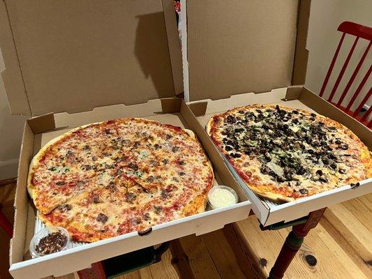 Large pizzas from Piaci.