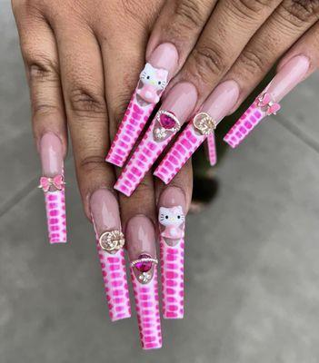 IG: nails_spacenter