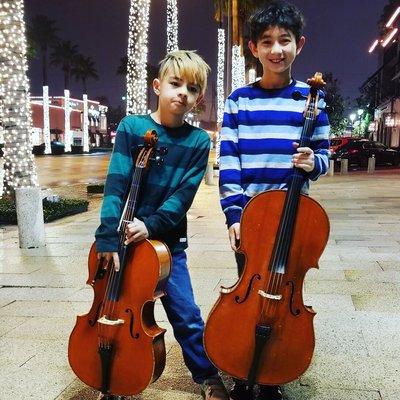 Young cellists