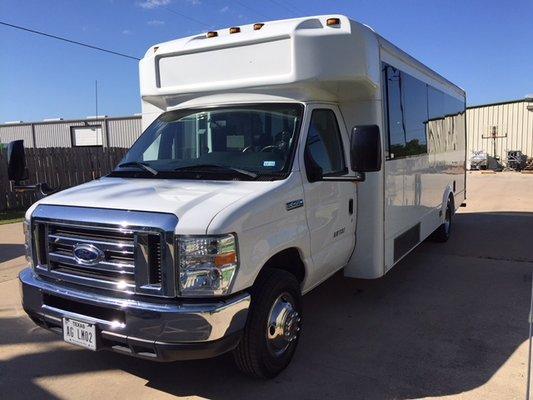 24 Passenger Shuttle Bus