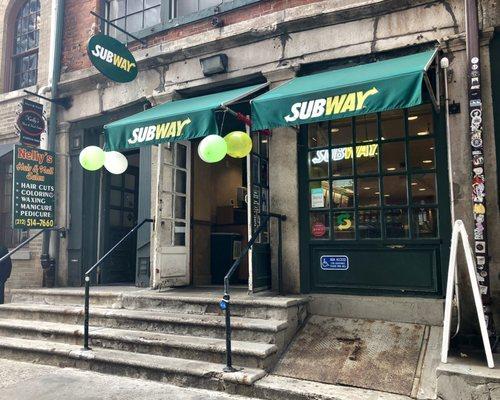 @bigmovie // Subway storefront