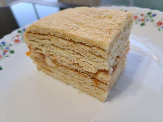 vanilla apricot napoleon torte