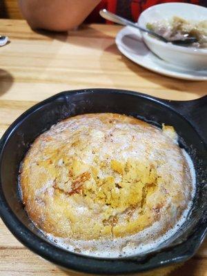 Skillet cornbread