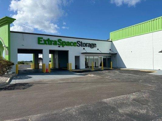 Beauty Image - Extra Space Storage at 3425 Lake Alfred Rd, Winter Haven, FL 33881