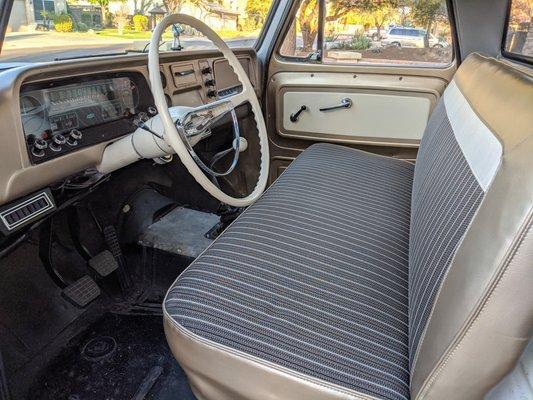 1965 Chevy C10 Custom Cab