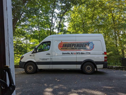 Independent  Heating  &  Cooling