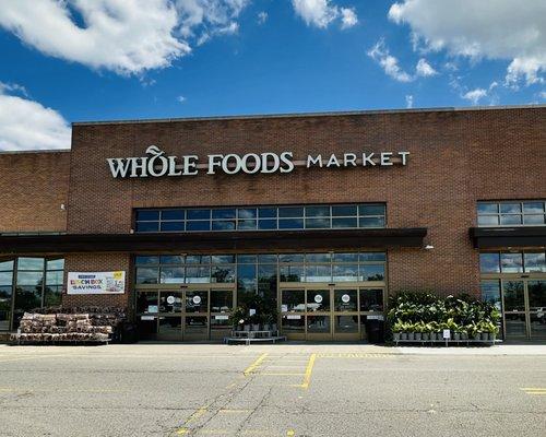 Front entrance to store