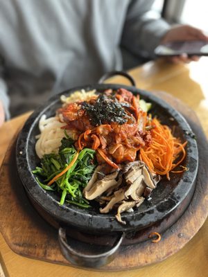 Jeh Yook Dol sot BiBimBob