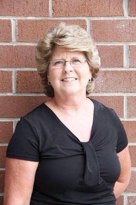 Linda Beasley 
 Office Manager
 Coming up on 30 years experience with State Farm this July 2017!  Everyone loves Linda!