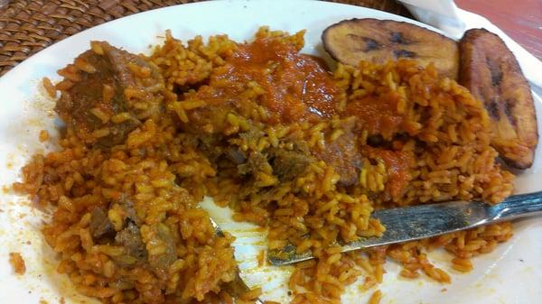 jollof plantain n beef w/extra sauce for JUICYness!!!!!!!