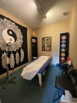 The acupuncture session in this room was very calming and rejuvenating.