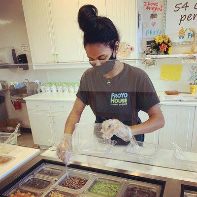 Ways Froyo House is keeping customers and employees safe!