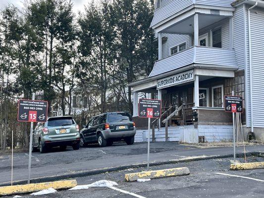 Curbside pickup parking spots