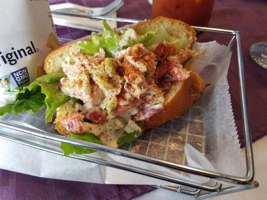 Lobsta roll!