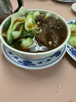 16. Brown Beef Tendon Noodle with Soup