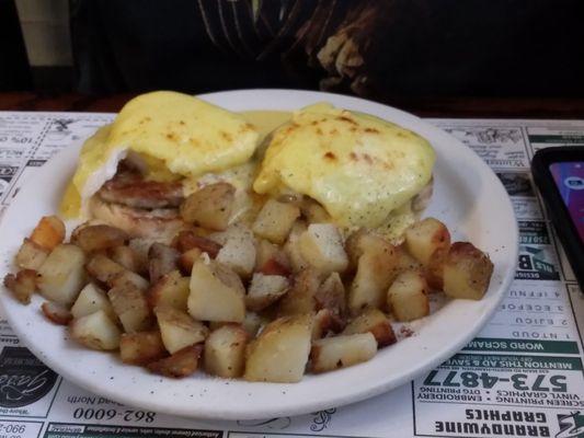 Eggs Benedict with added home fries